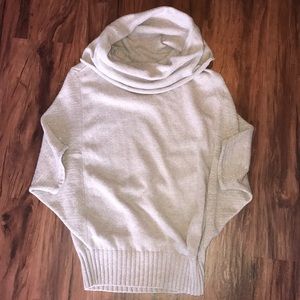 Lilla P Beige Gold Threaded Sleeves Sweater Small